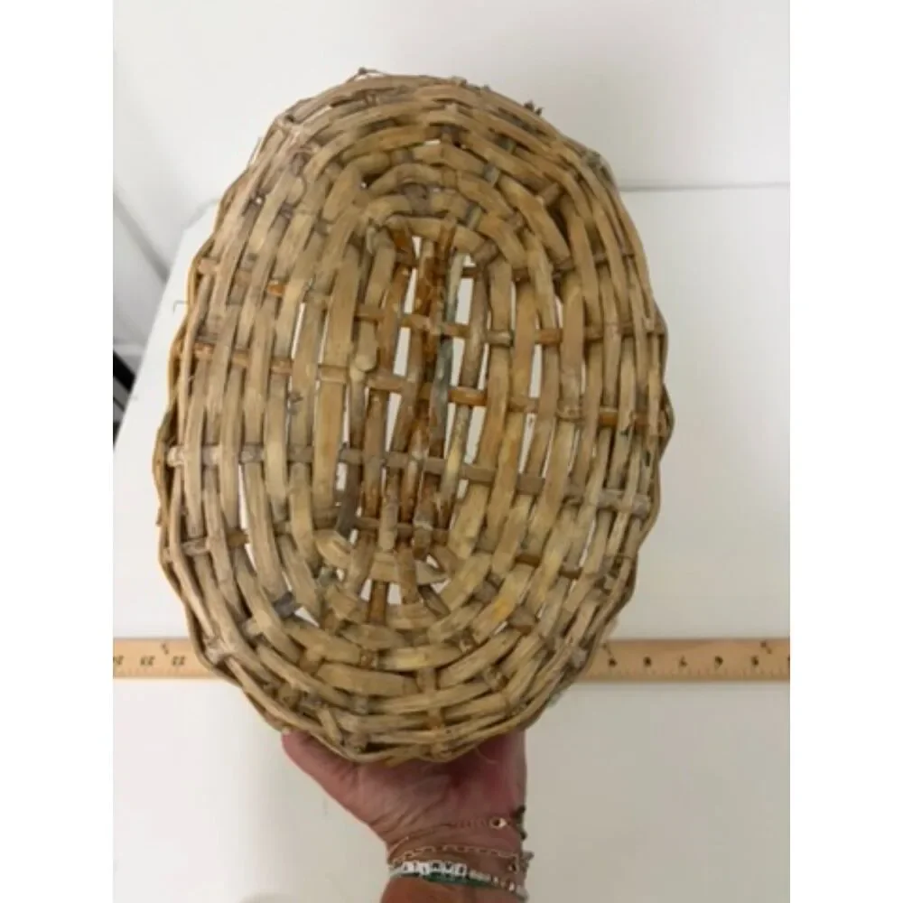 vtg. Woven Basket with ceramic flowers
